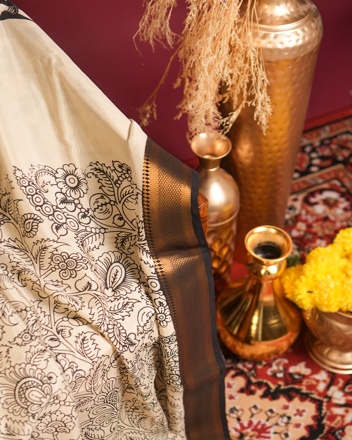 Pen Kalamkari Bangalore Silk – Black and Beige