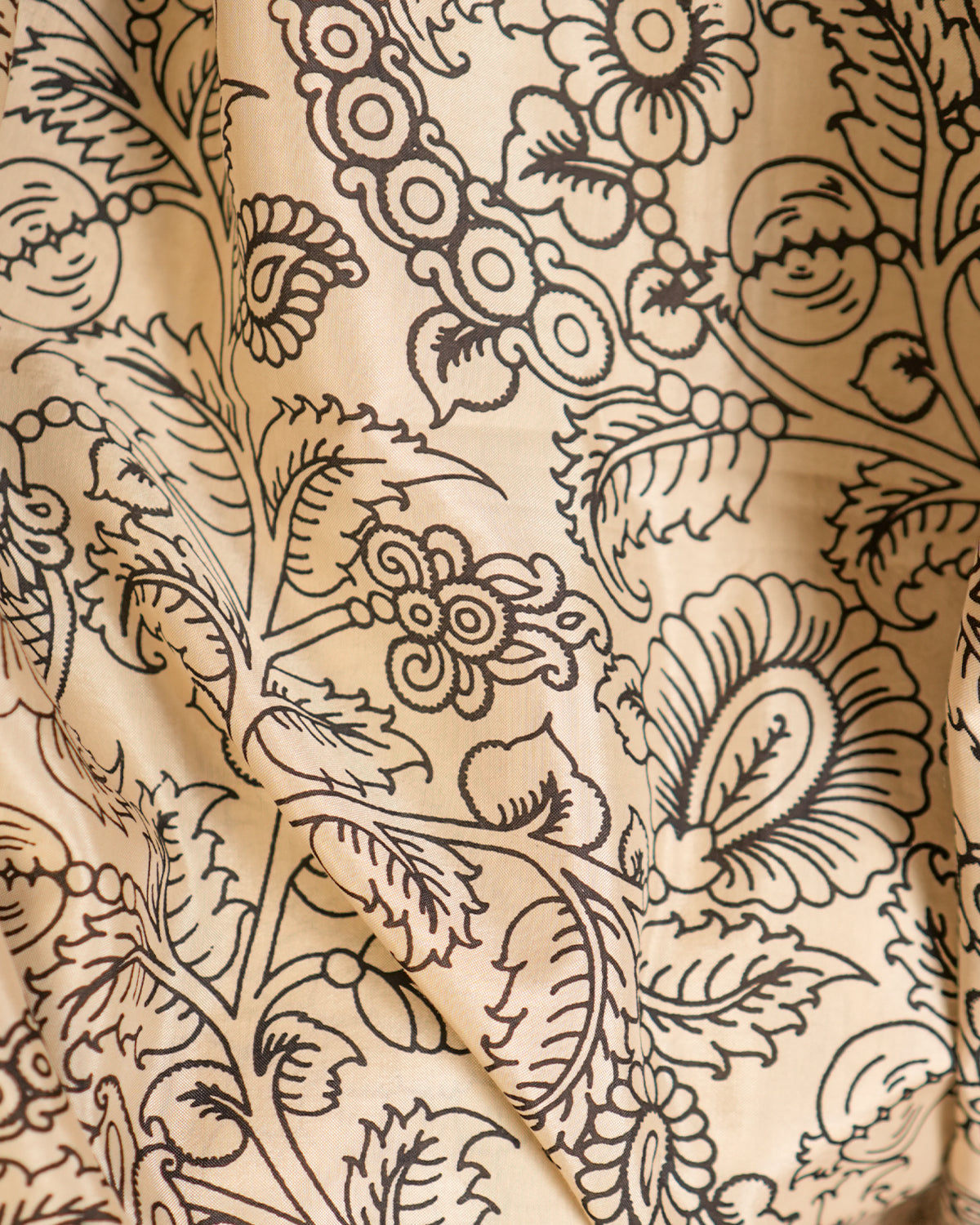 Pen Kalamkari Bangalore Silk – Black and Beige
