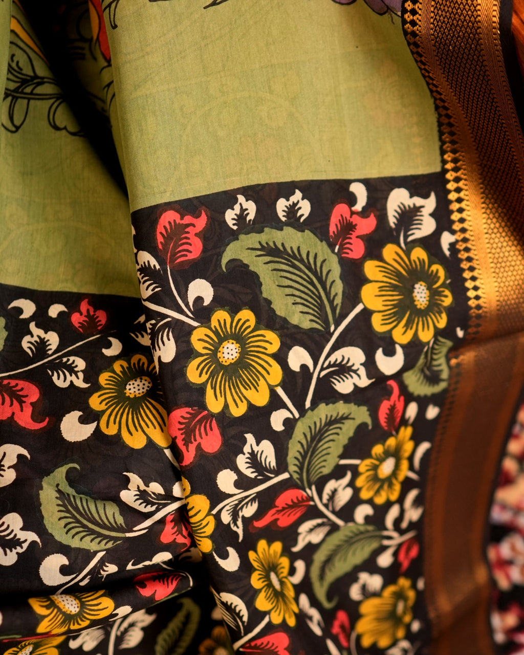 Pen Kalamkari Bangalore Silk – Olive