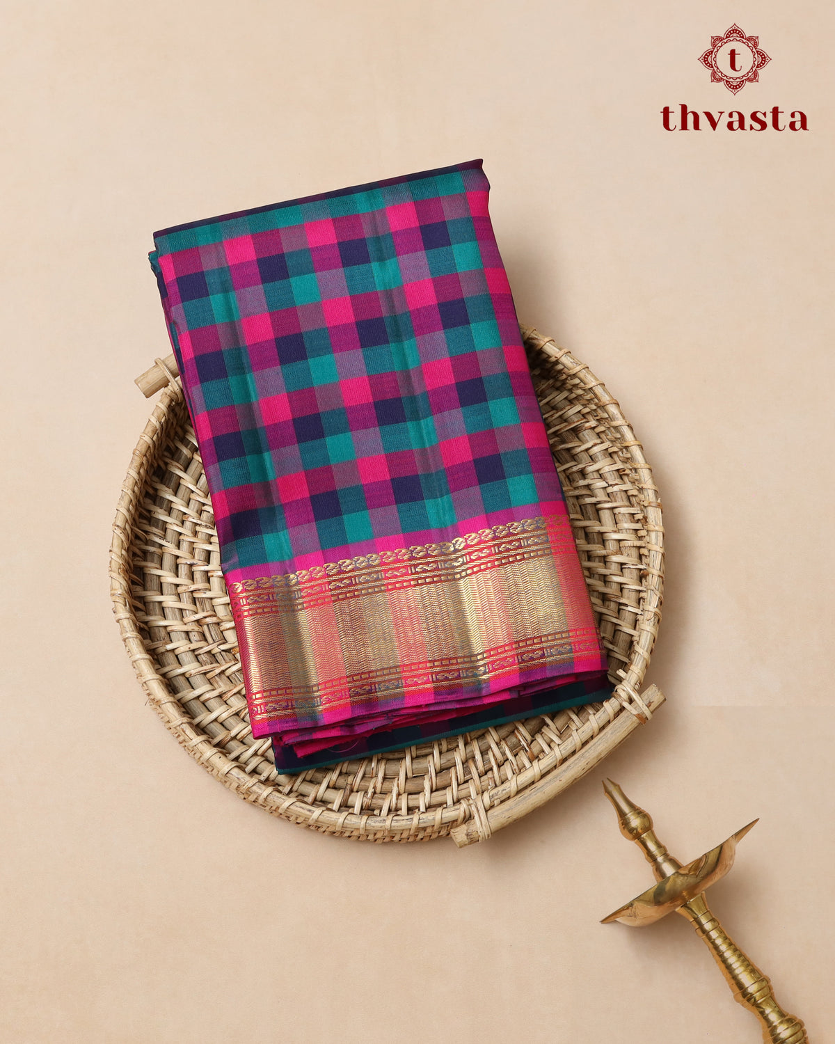 Pure Kanjivaram Silk - Classic Checks with Pink Gatti Border