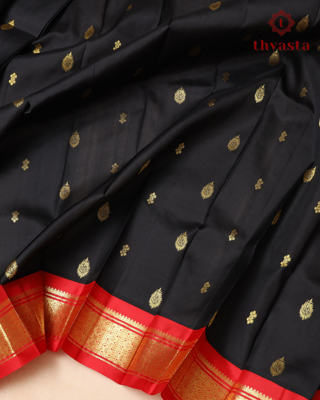 Pure Thirubuvanam Pattu - Black and Red